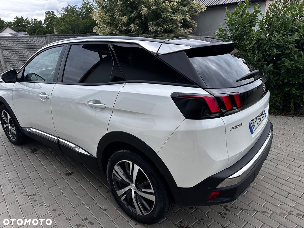 Peugeot 3008 PureTech 130 Stop & Start GPF EAT8 Allure - 14