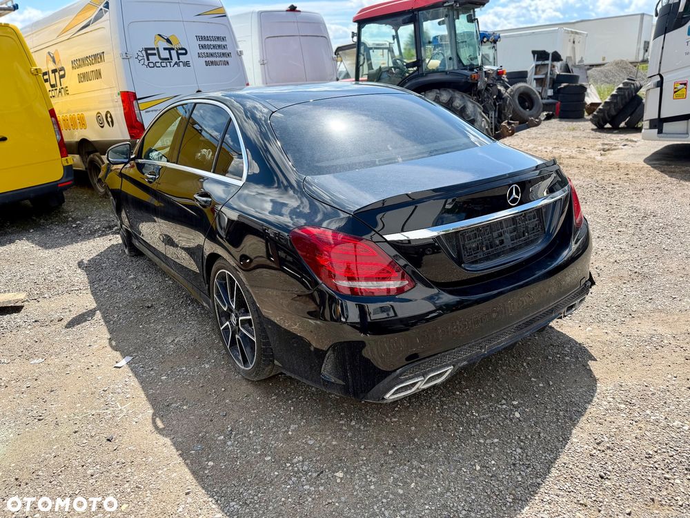 Mercedes-Benz Klasa C 400 4Matic 9G-TRONIC AMG Line - 4