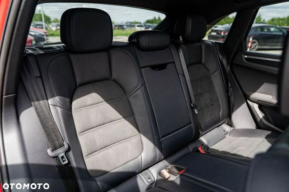 Porsche Macan GTS - 28