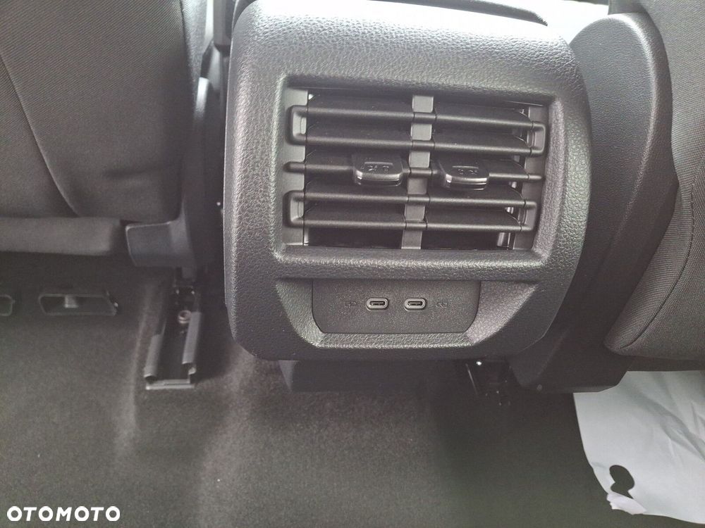Volkswagen Caddy - 24