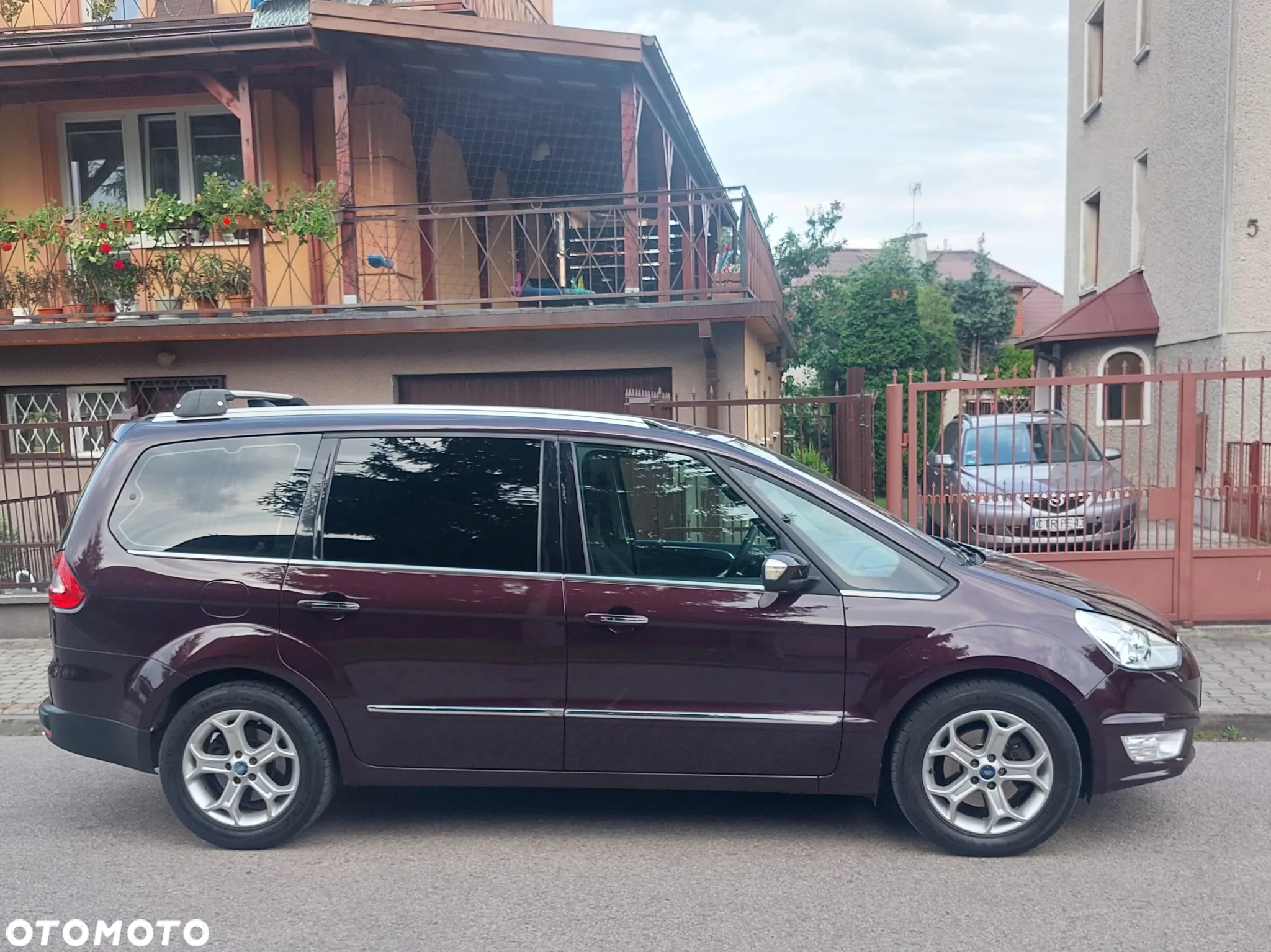 Ford Galaxy 2.0 TDCi Titanium - 14
