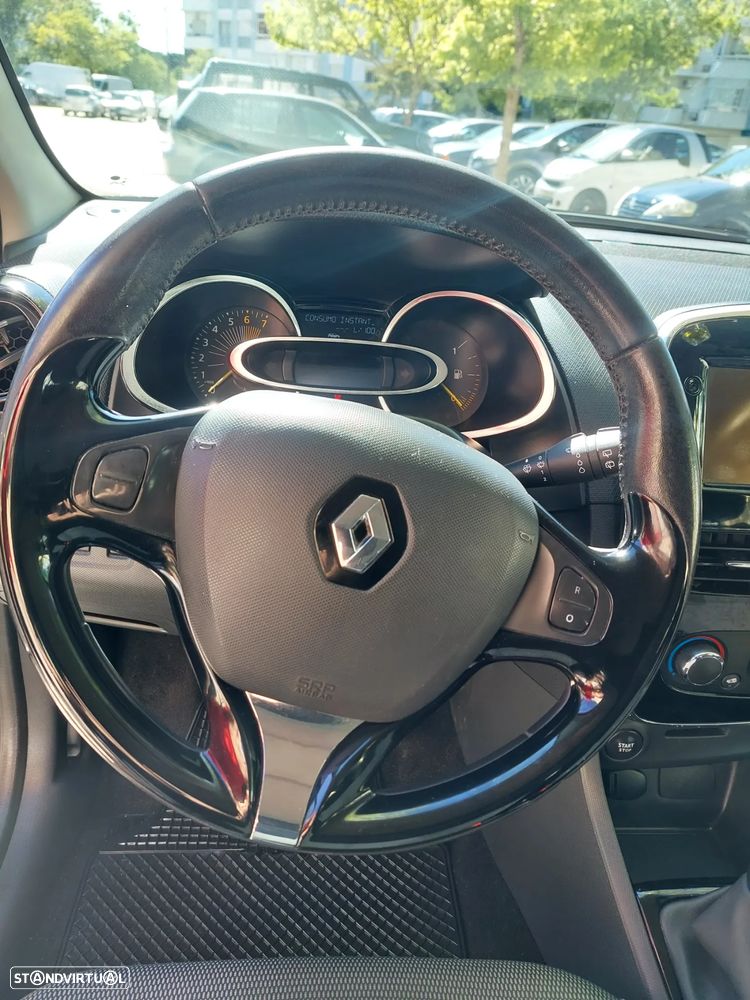 Renault Clio 0.9 TCE Dynamique S - 4