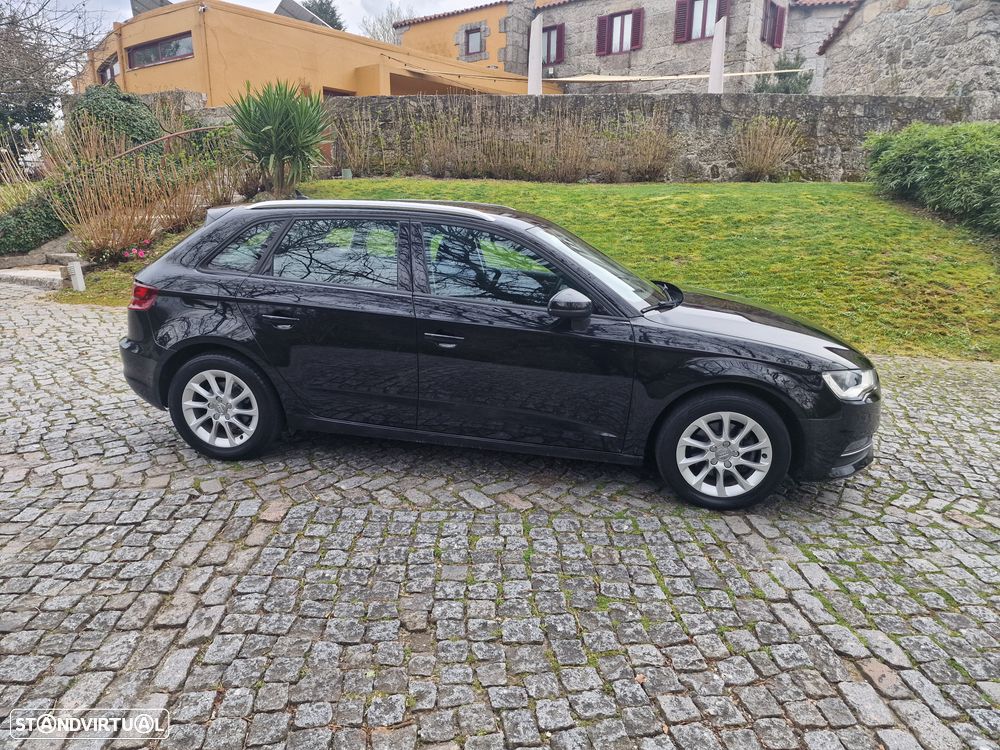 Audi A3 Sportback 1.6 TDI Sport - 1
