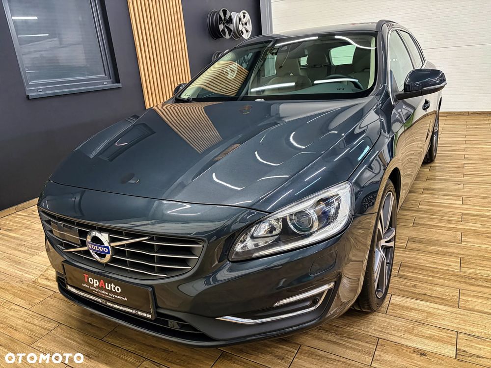 Volvo V60 D4 Geartronic Momentum - 14