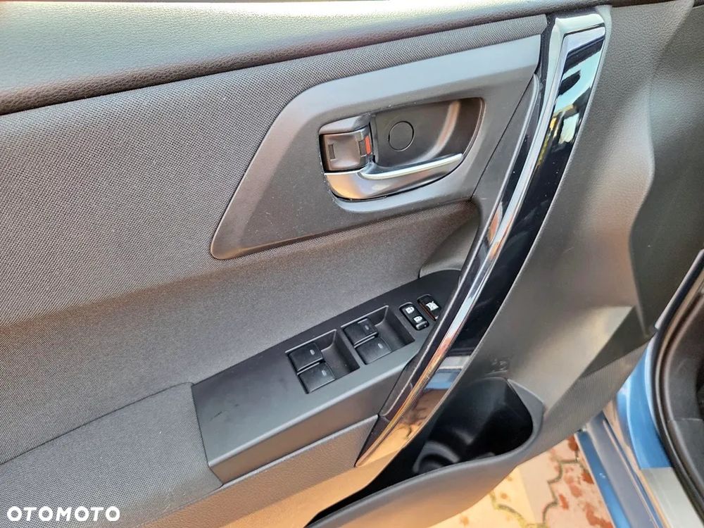 Toyota Auris 1.2 Turbo Edition S+ - 9