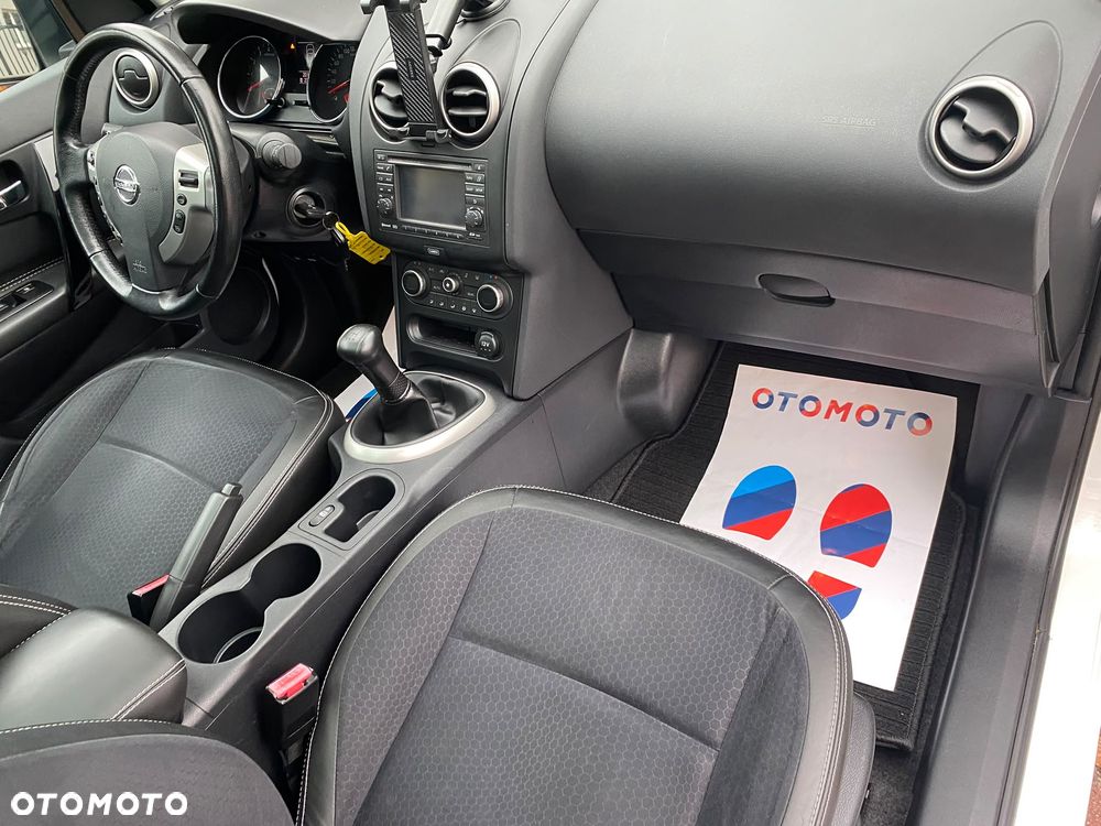Nissan Qashqai 1.6 360 - 14