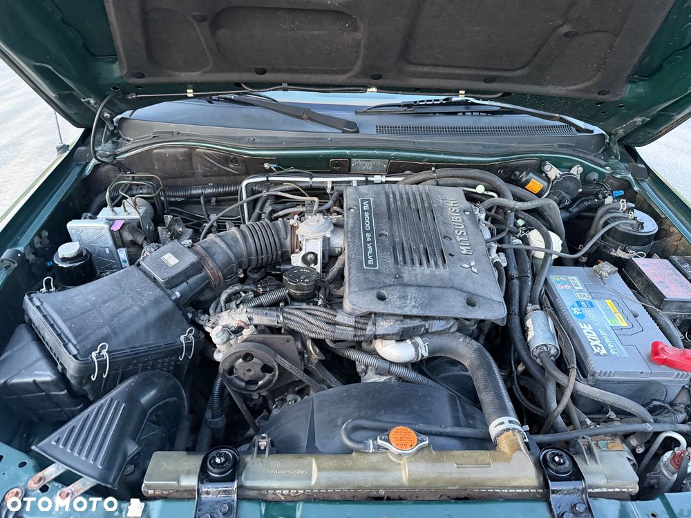 Mitsubishi Pajero Sport - 14