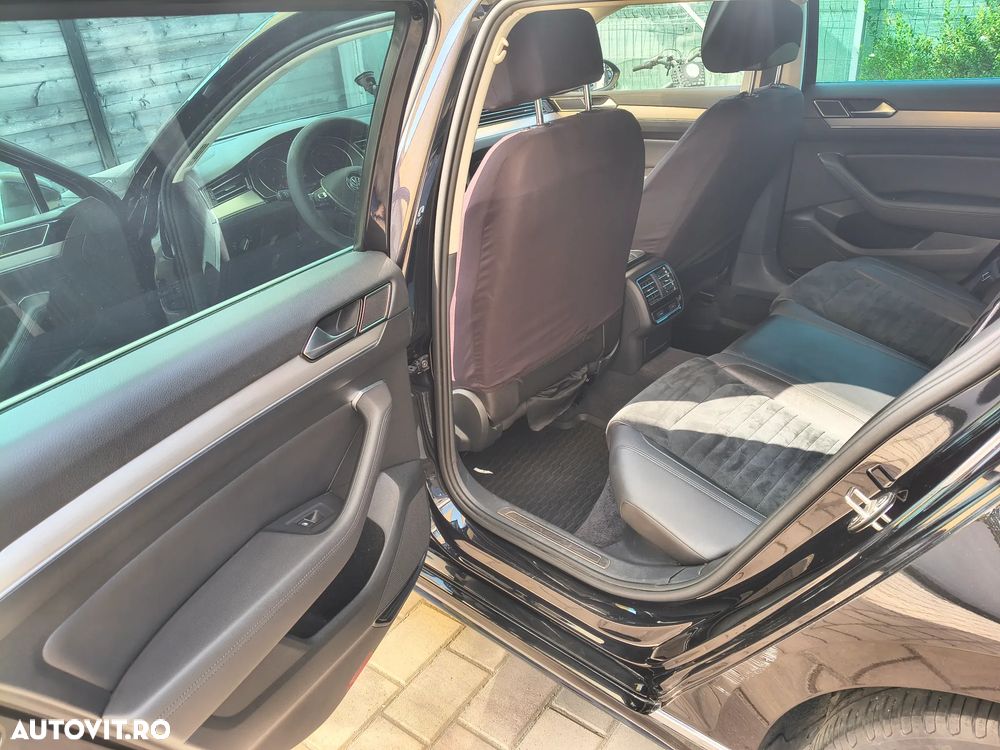Volkswagen Passat 2.0 TDI DSG 4Motion R Executive - 8