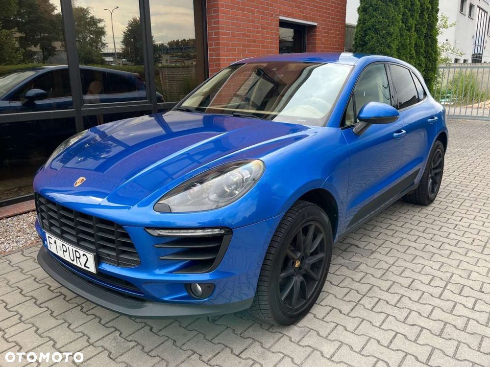 Porsche Macan - 1