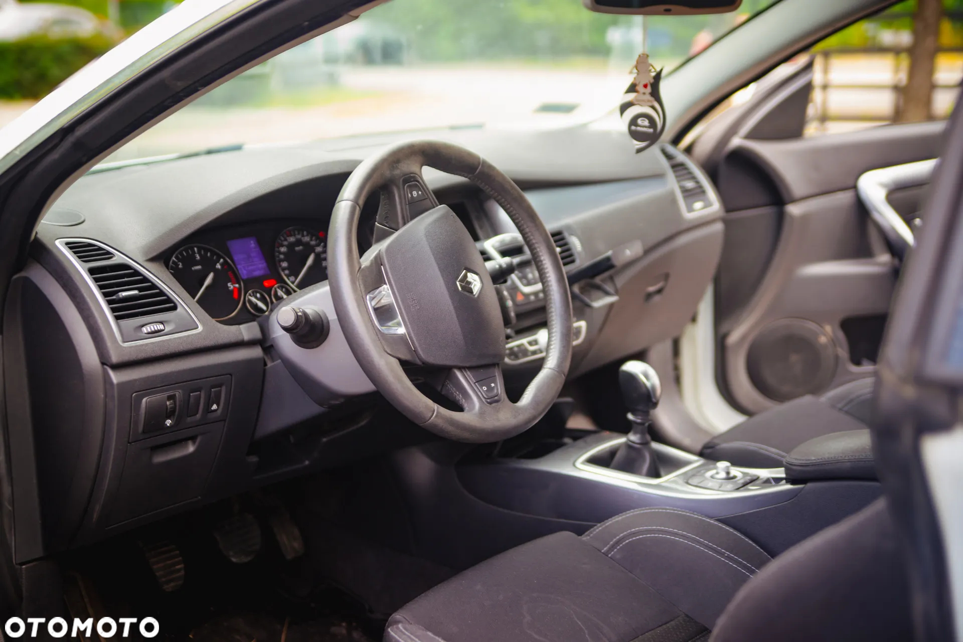 Renault Laguna - 16