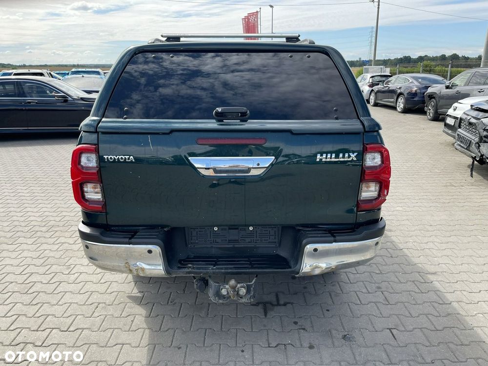 Toyota Hilux 4x4 Double Cab Autm Executive - 3