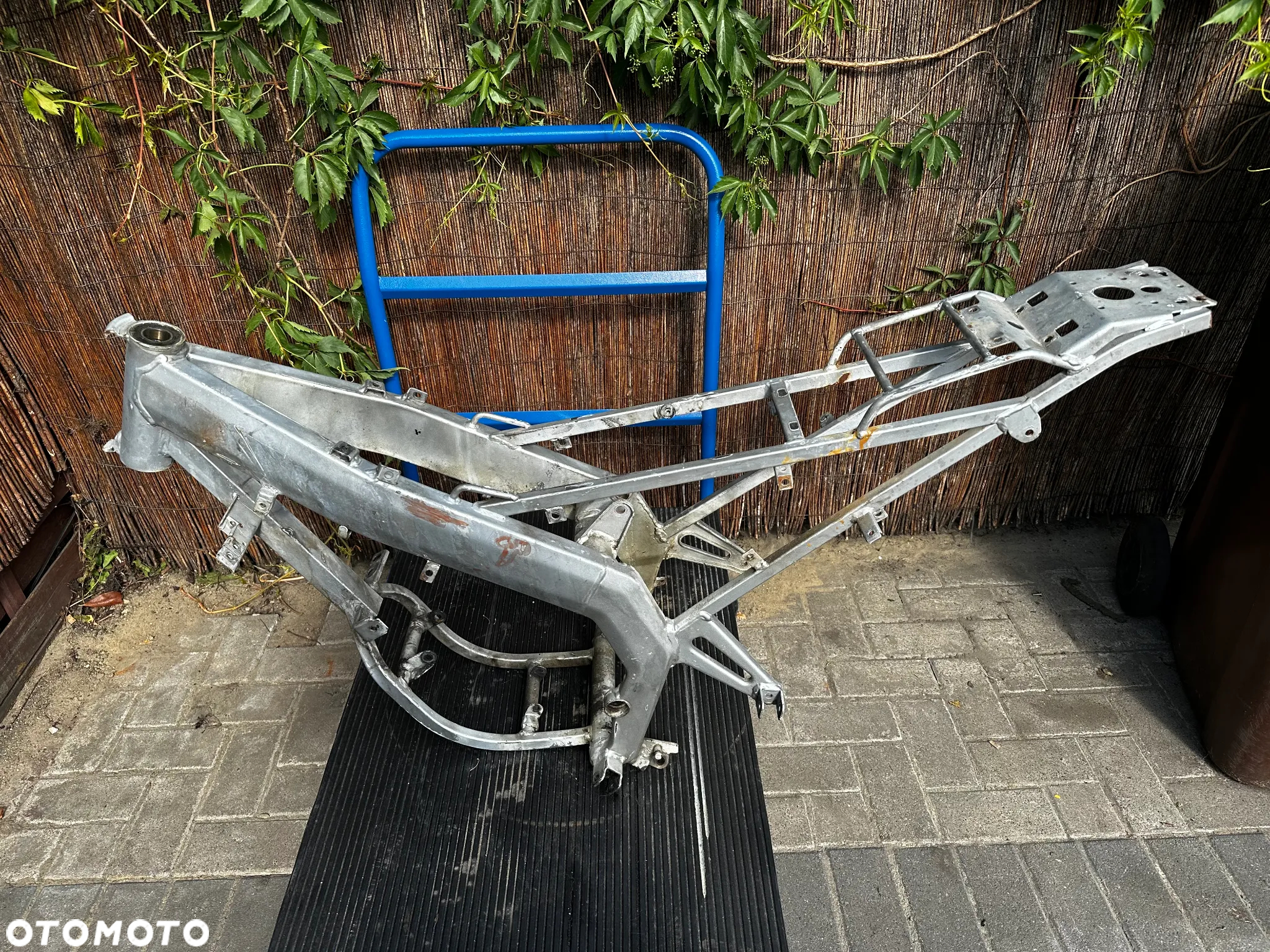 Rama dokumenty  Derbi Senda 50   2005r - 5