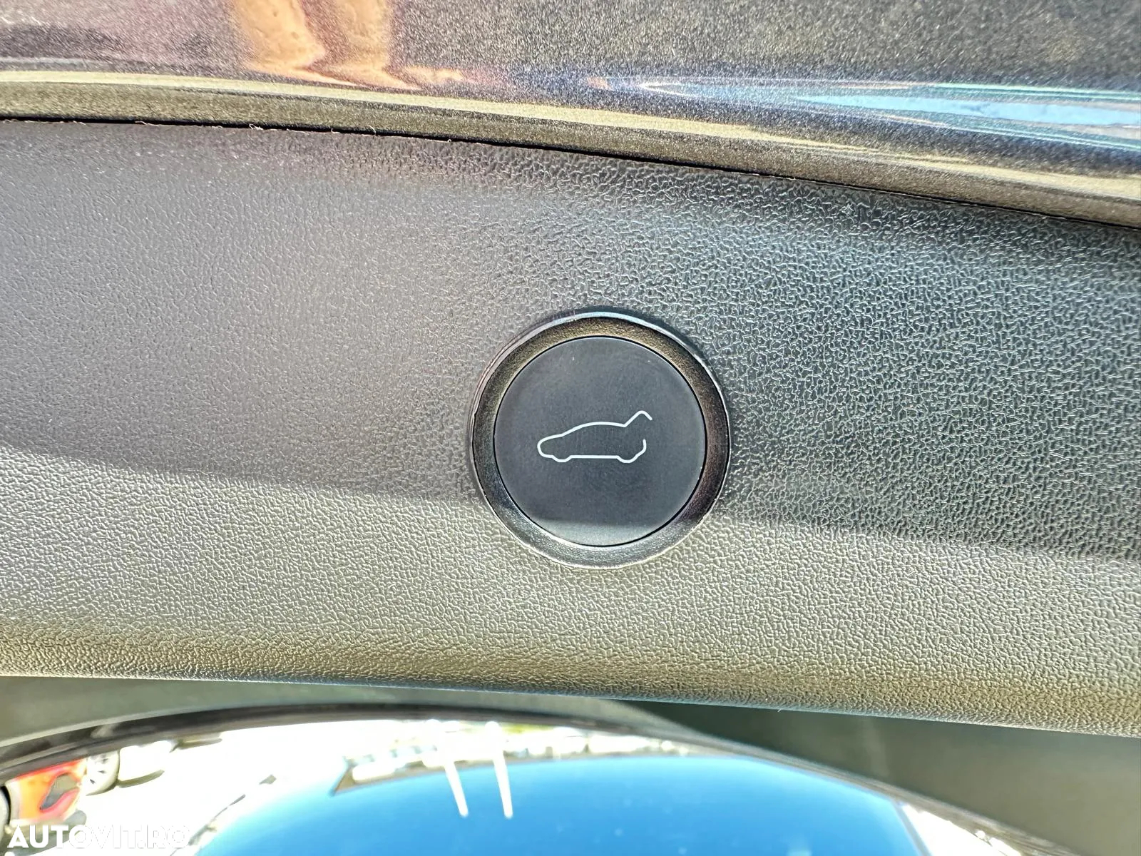 Tesla Model 3 Langstreckenbatterie Allradantrieb Dual Motor - 35