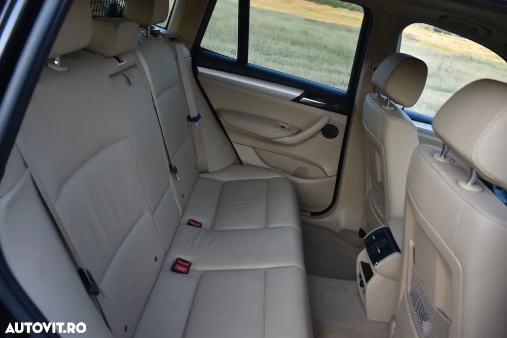 BMW X3 xDrive20d - 8