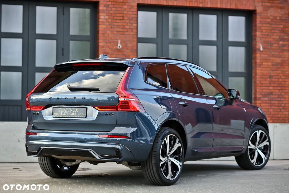 Volvo XC 60 B4 D AWD Ultimate Dark - 14