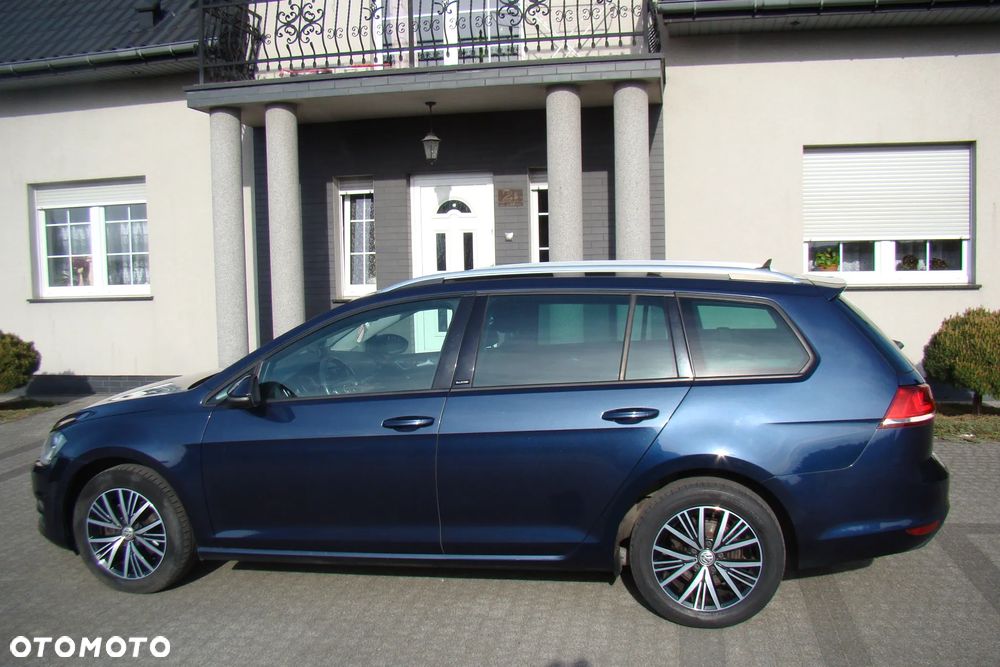 Volkswagen Golf - 9