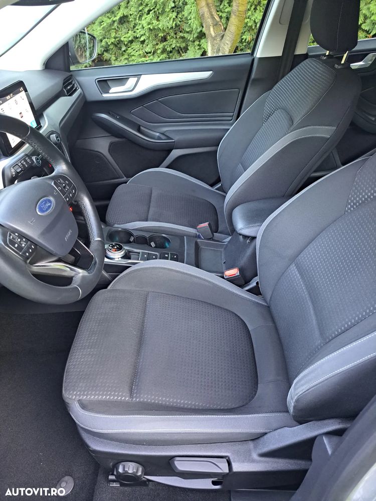 Ford Focus 1.5 EcoBlue Titanium - 31