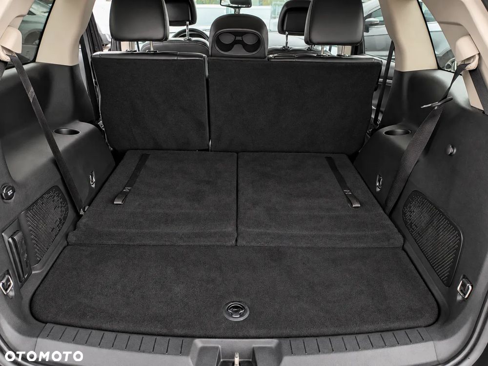 Fiat Freemont 2.0 Multijet Lounge AWD - 40