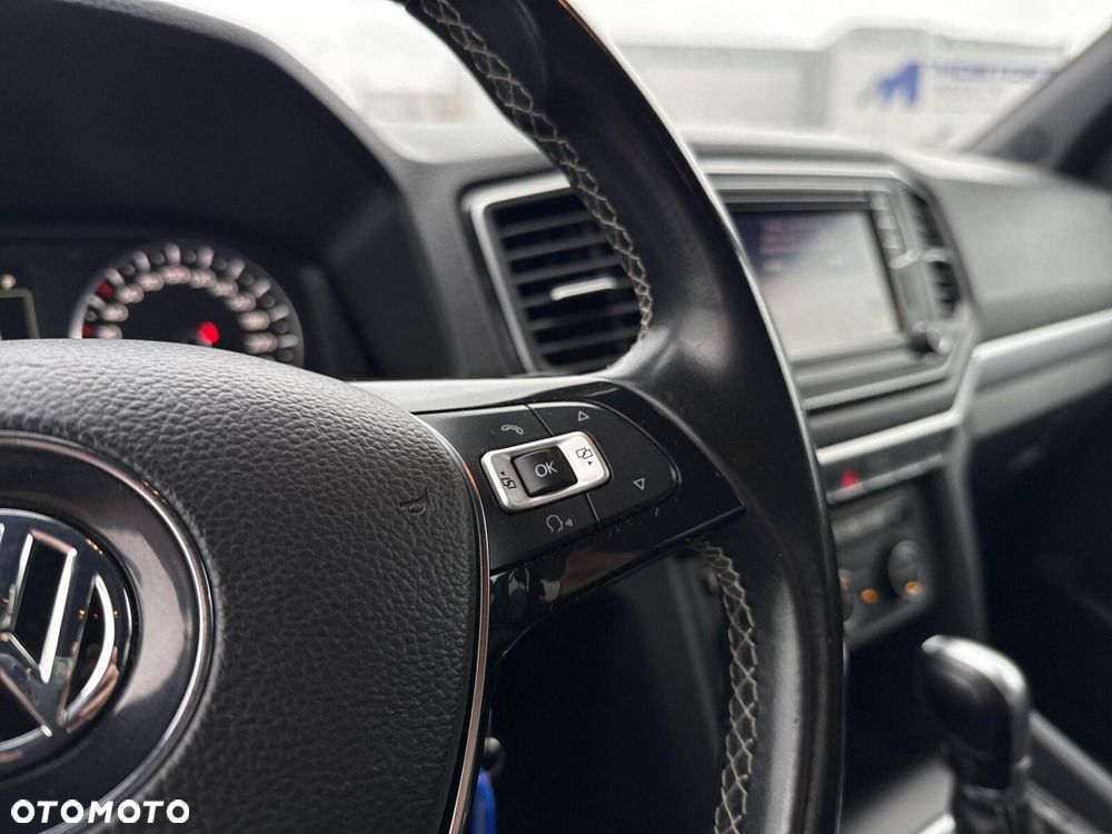 Volkswagen Amarok - 18