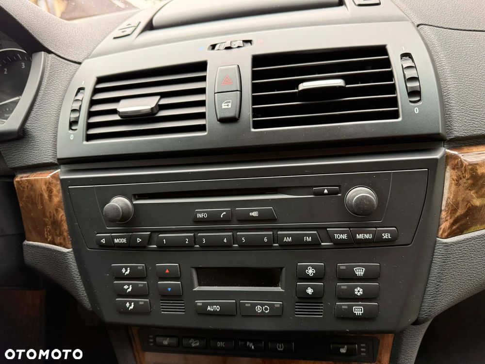BMW X3 - 16