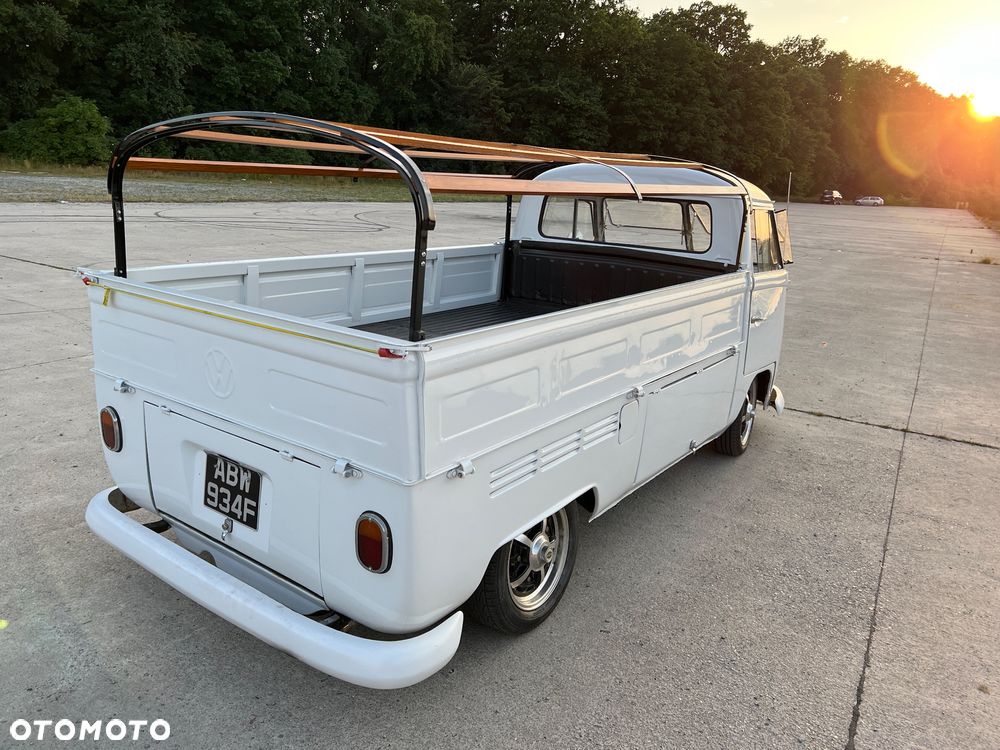 Volkswagen Transporter - 15