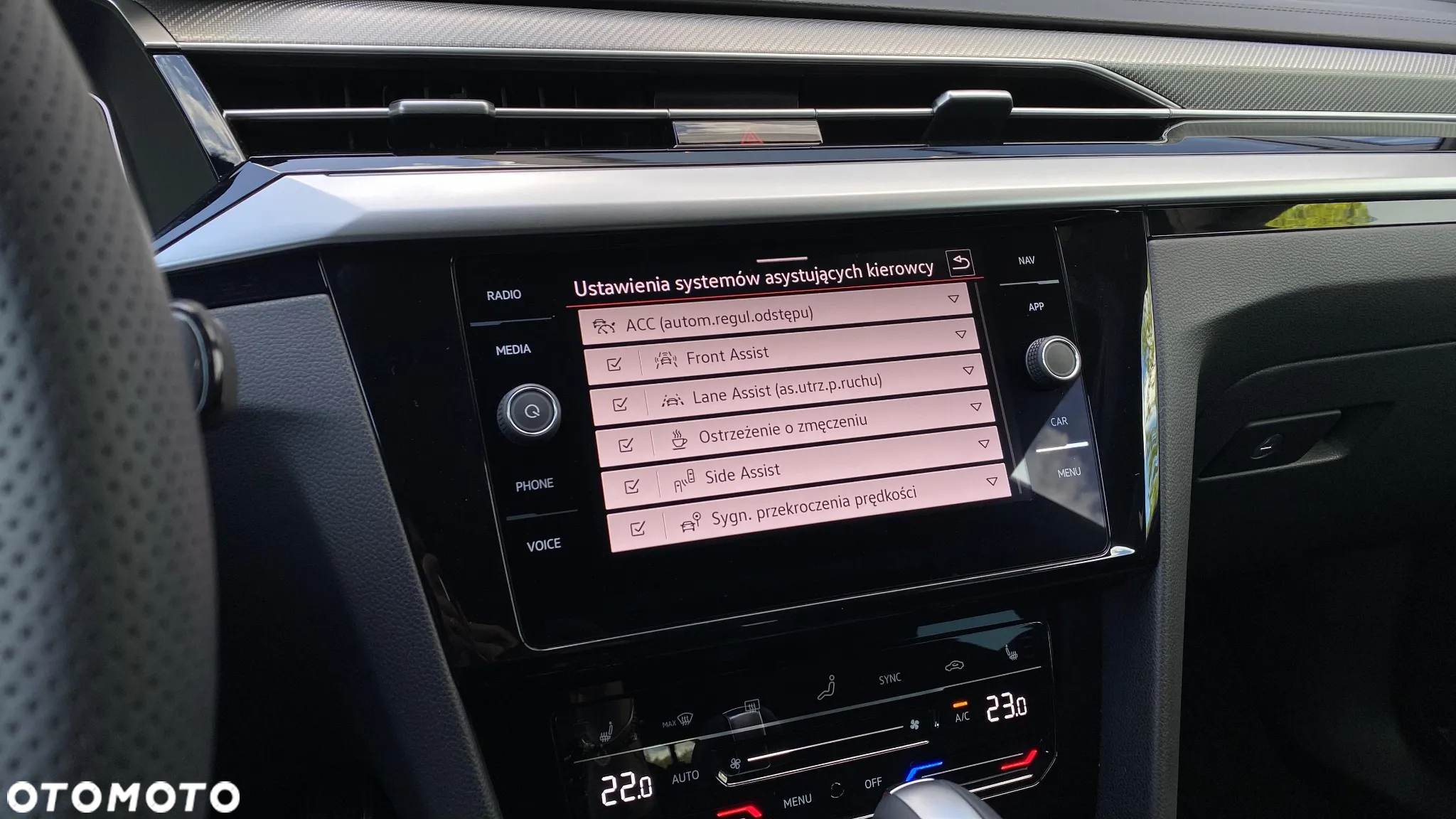 Volkswagen Arteon 2.0 TSI R-Line DSG - 14