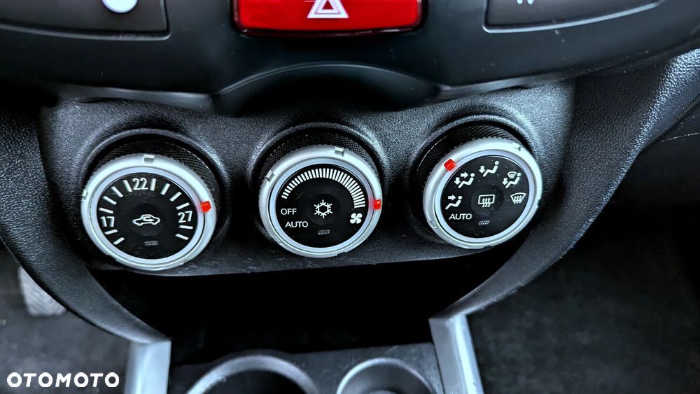 Mitsubishi ASX 1.6 Instyle NAVI AS&G - 40