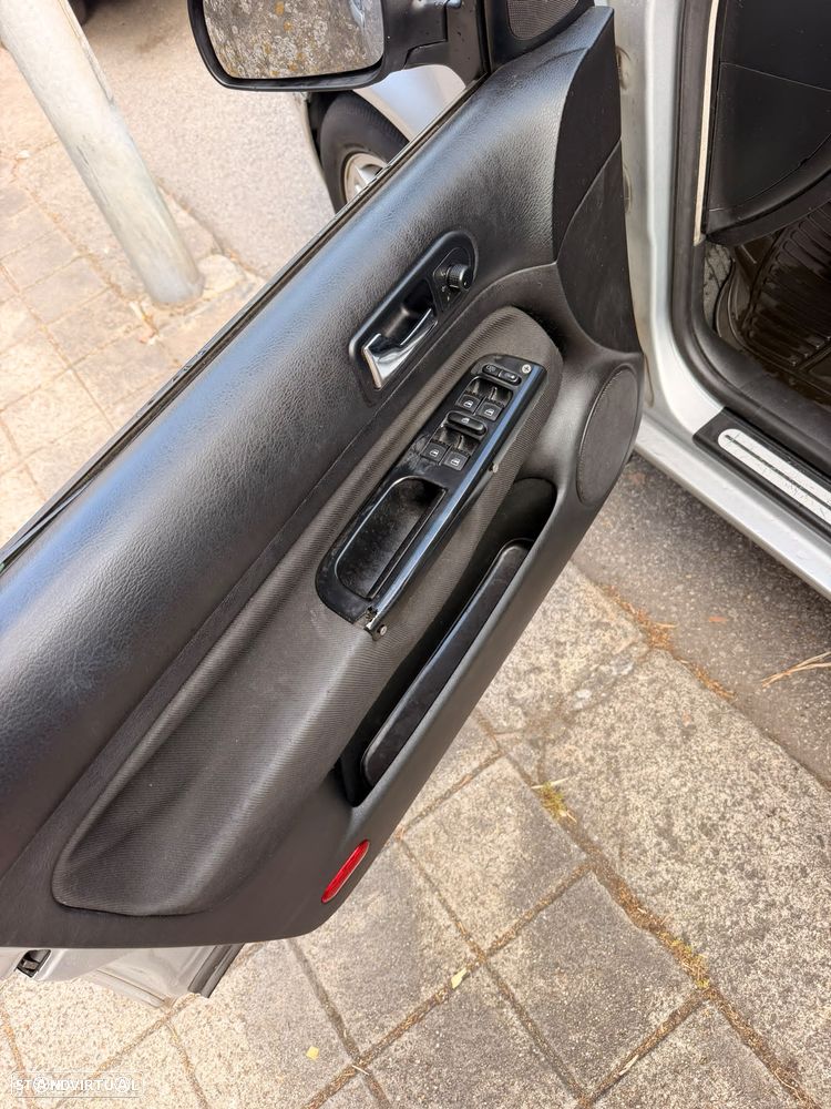 VW Golf 1.4i Confortline AC - 13