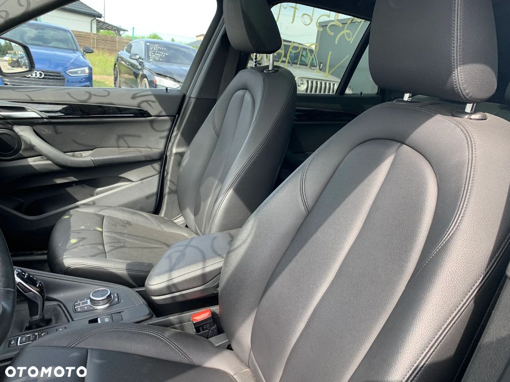 BMW X1 - 15