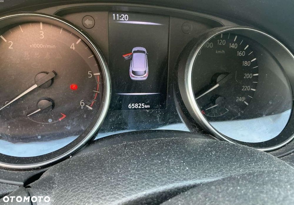 Nissan Qashqai 1.5 dCi N-Connecta - 5