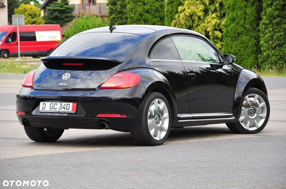 Volkswagen New Beetle - 14