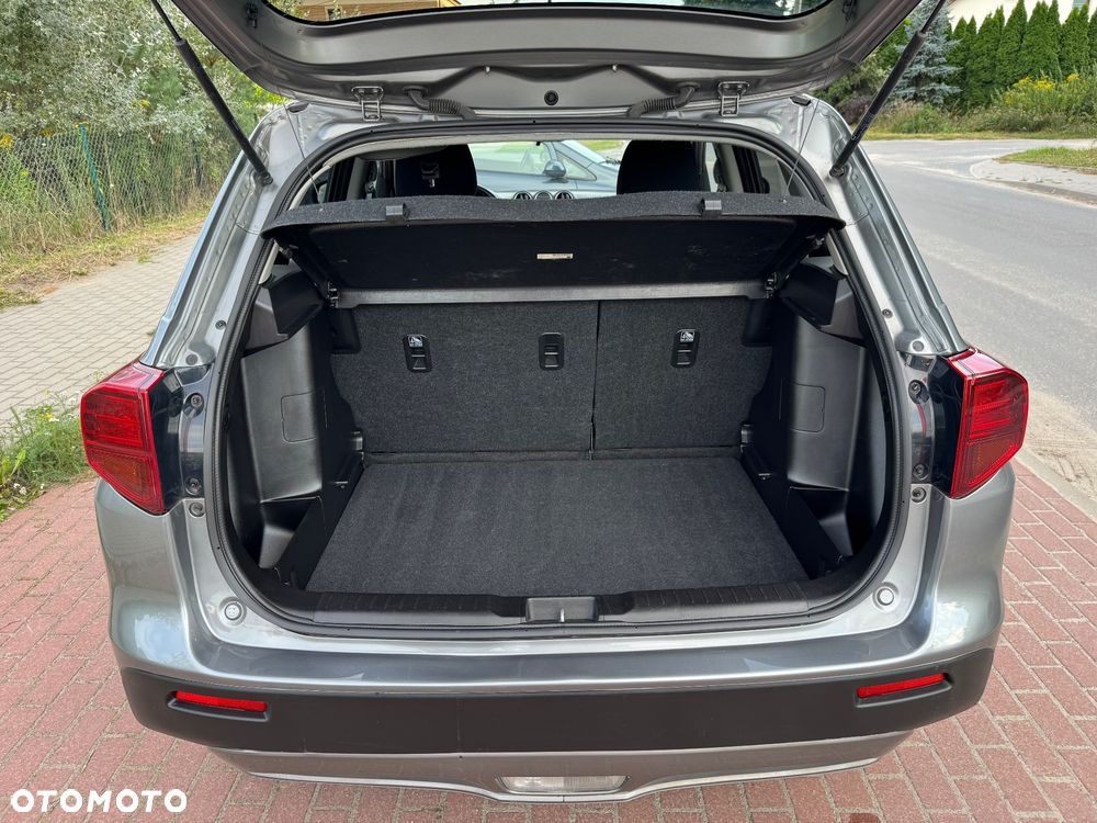 Suzuki Vitara 1.4 Boosterjet Premium 4WD - 29