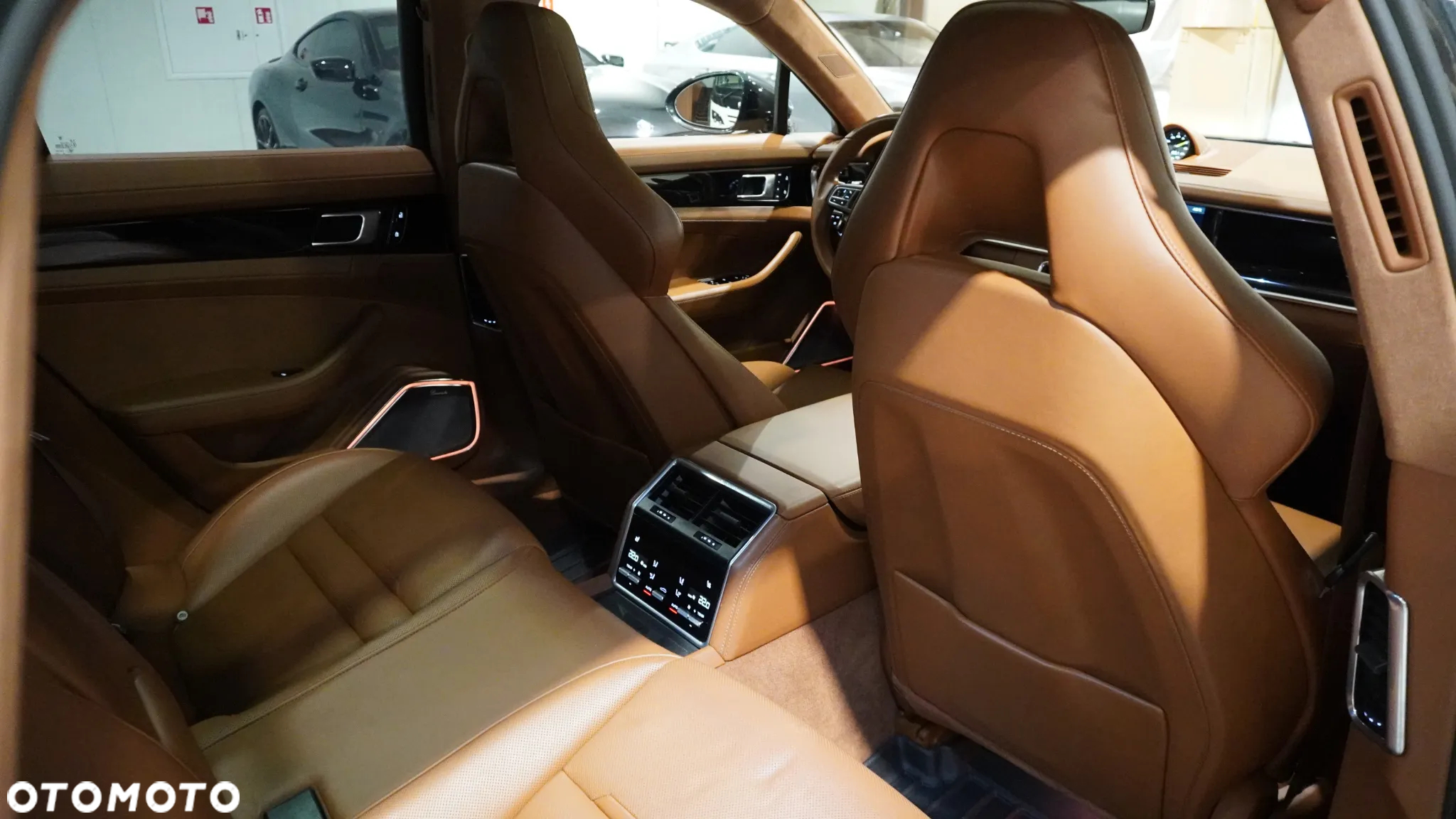 Porsche Panamera - 14