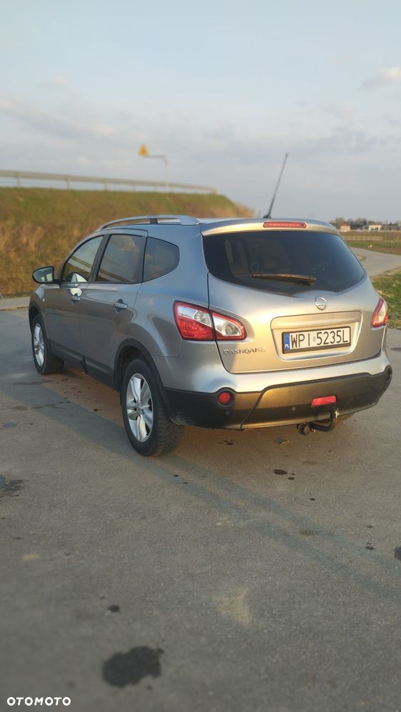Nissan Qashqai+2 - 3