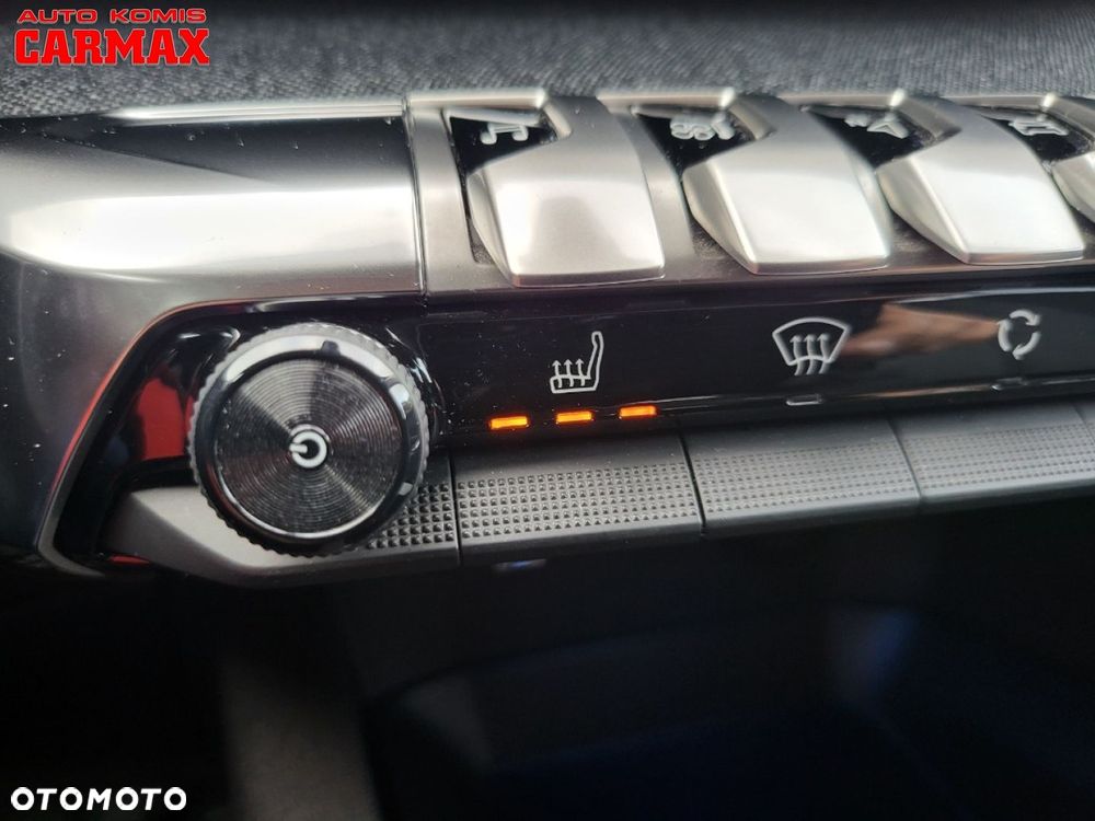 Peugeot 3008 1.6 BlueHDi Allure S&S - 23