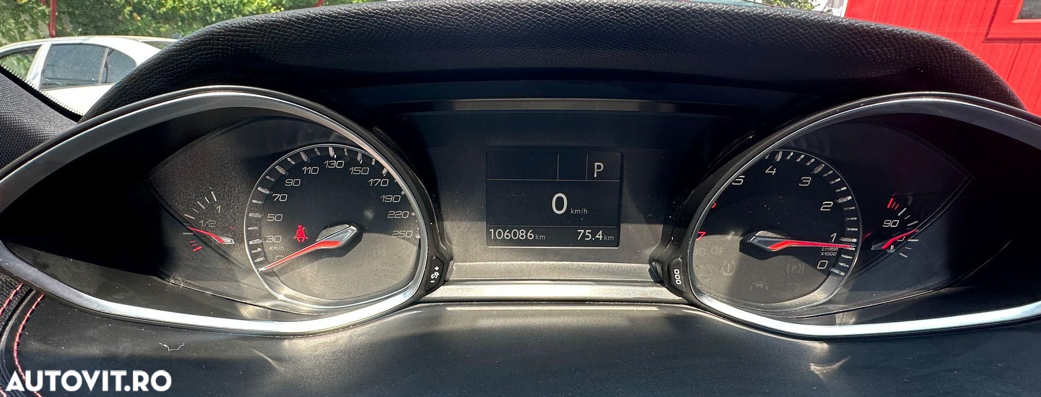 Peugeot 308 - 11