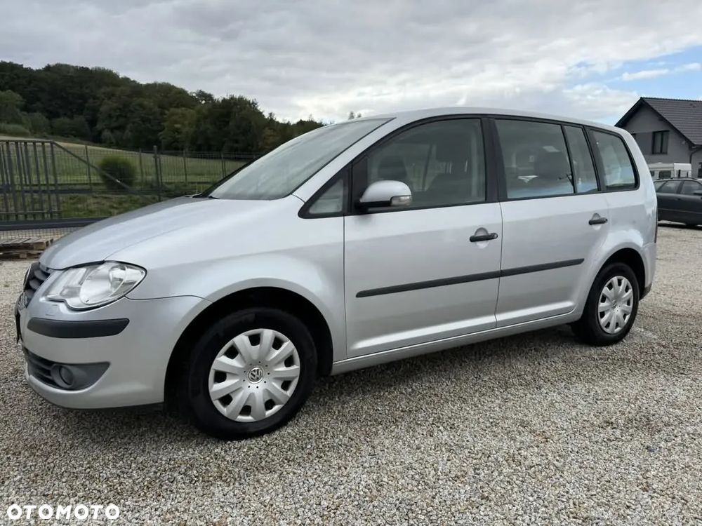 Volkswagen Touran 1.9 TDI DPF Conceptline - 10