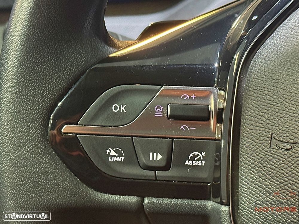 Peugeot 308 1.6 Hybrid Allure Pack e-EAT8 - 22