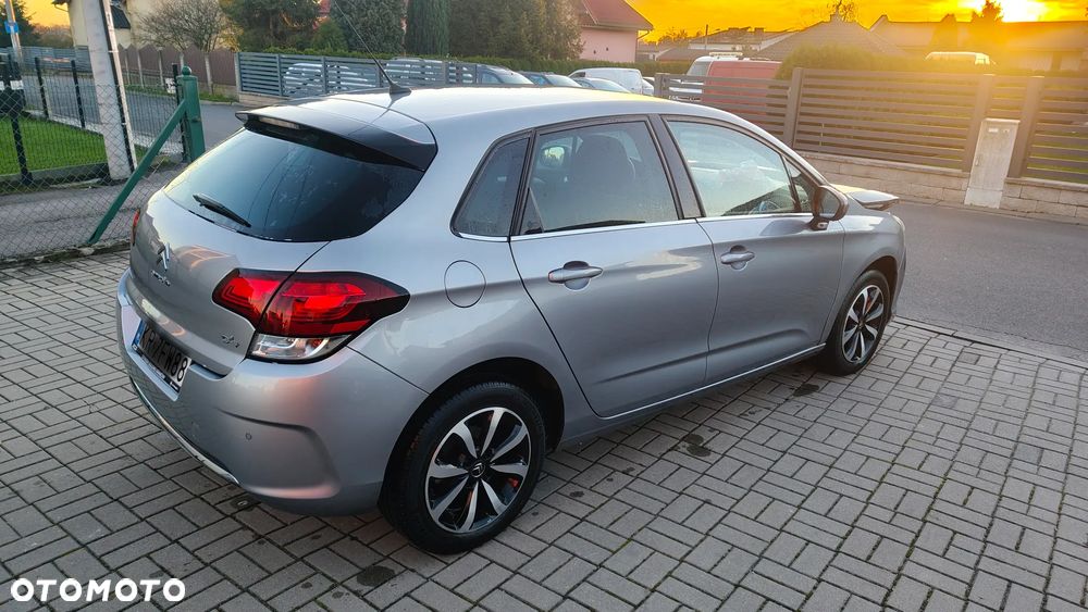 Citroën C4 1.2 PureTech MoreLife - 2