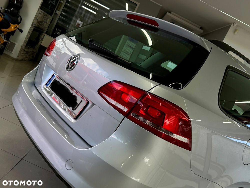 Volkswagen Passat 2.0 TDI Highline DSG - 30