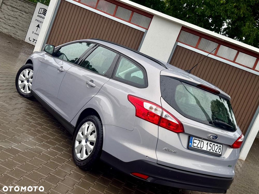 Ford Focus 1.0 EcoBoost Trend - 6