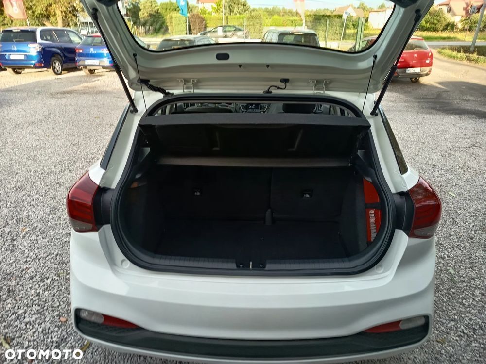 Hyundai i20 1.2 Select - 27