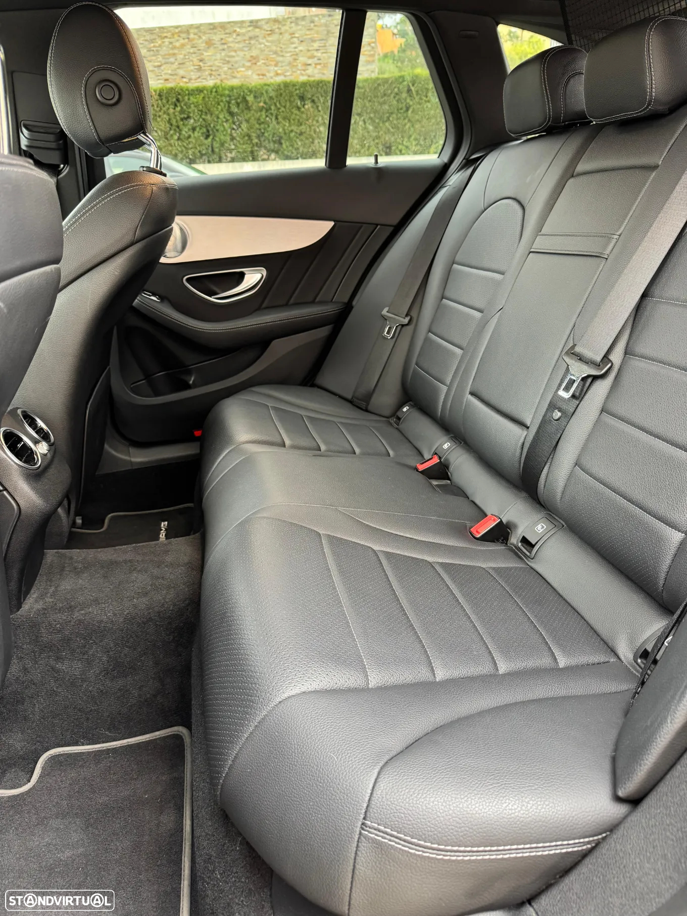 Mercedes-Benz C 300 BlueTEC Hybrid AMG Line - 20