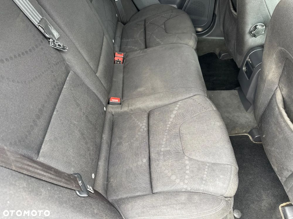 Volvo XC 60 D5 AWD Kinetic - 21