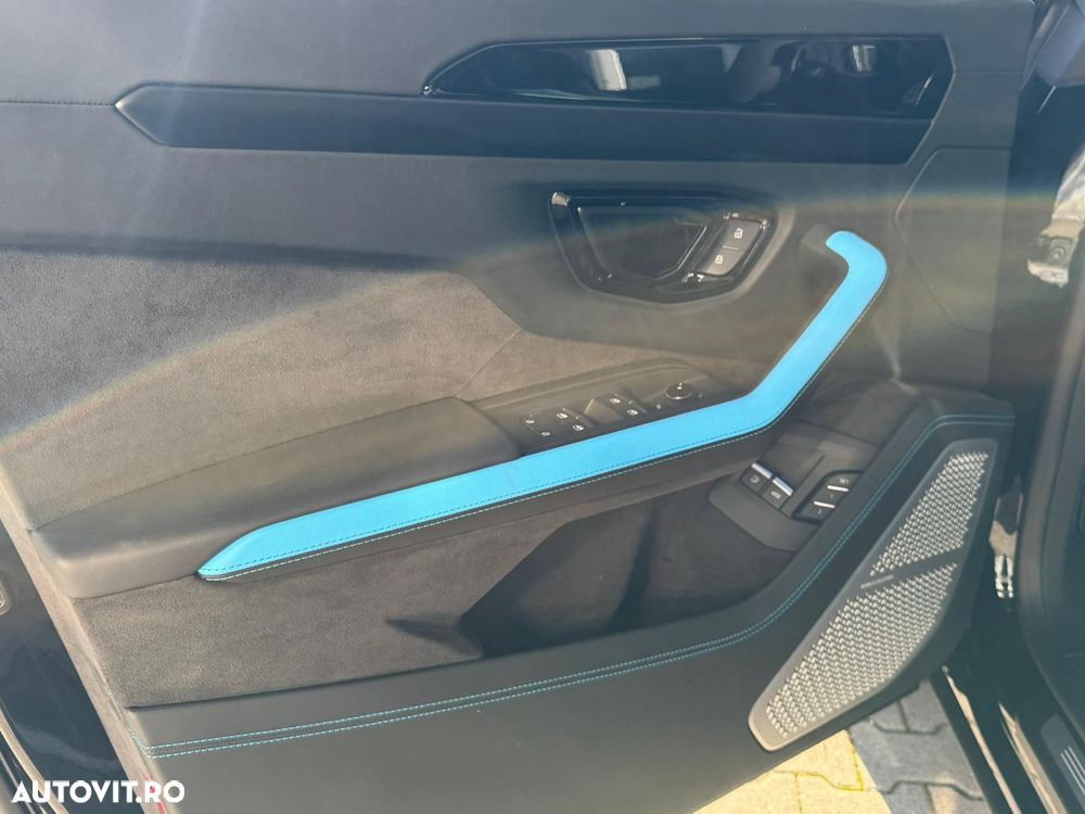 Lamborghini URUS - 9