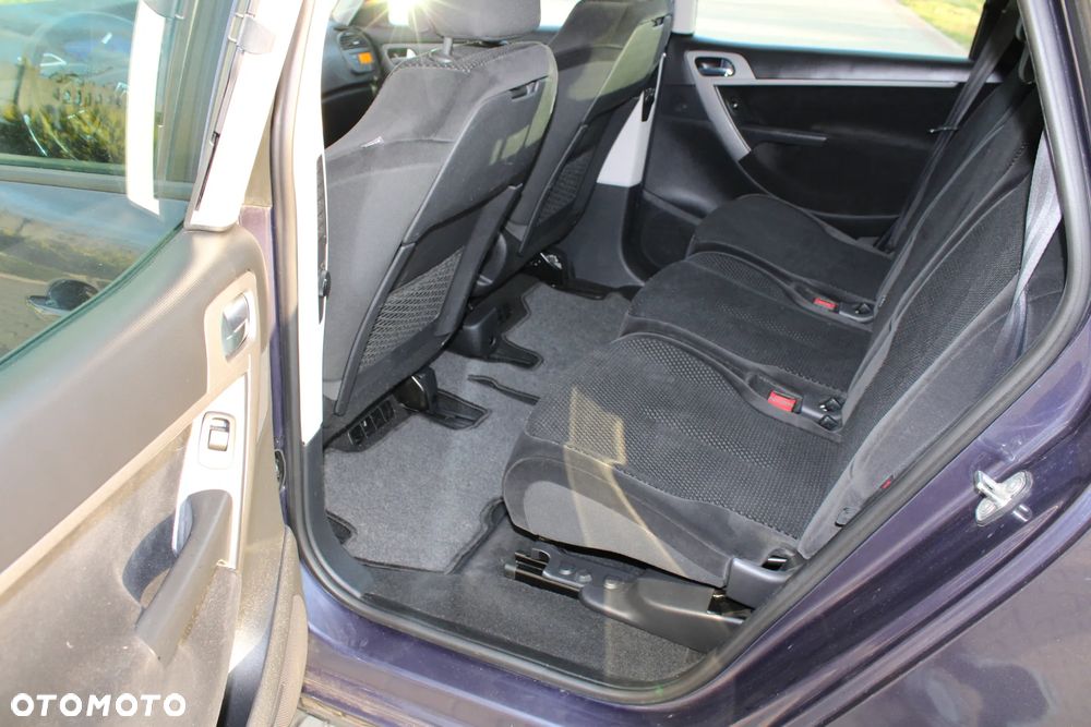 Citroën C4 Picasso 2.0 16V 7-Sitzer EGS6 Style - 31