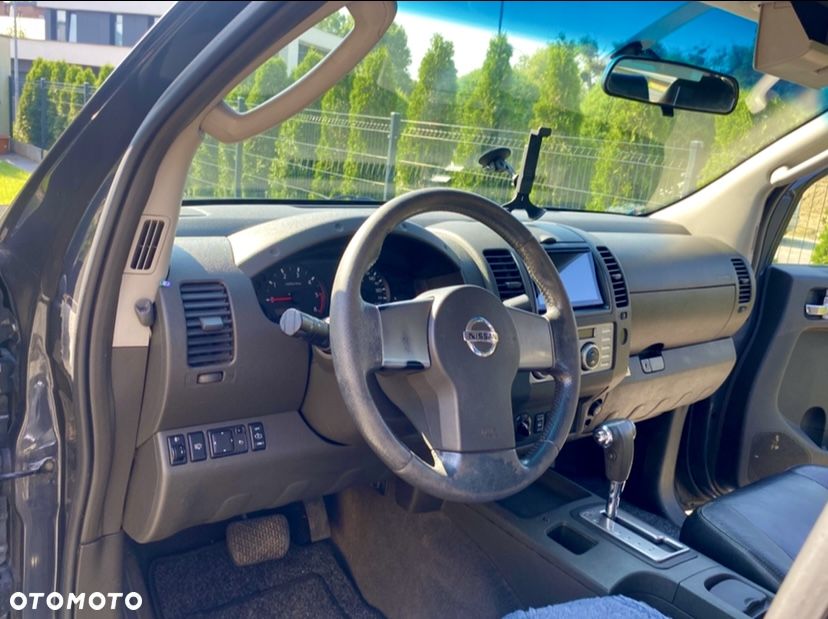 Nissan Navara - 7