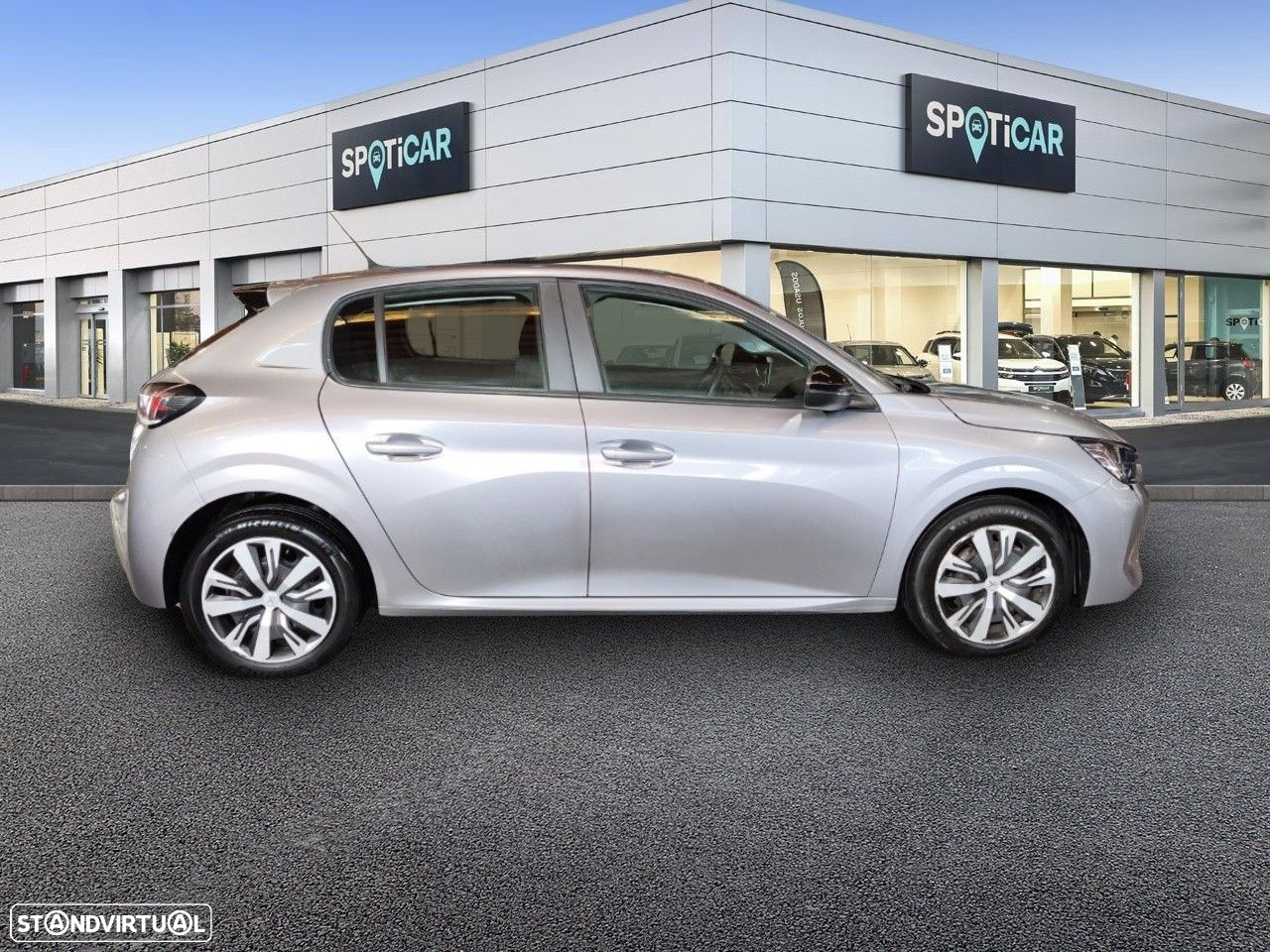 Peugeot 208 1.2 PureTech Active Pack - 4