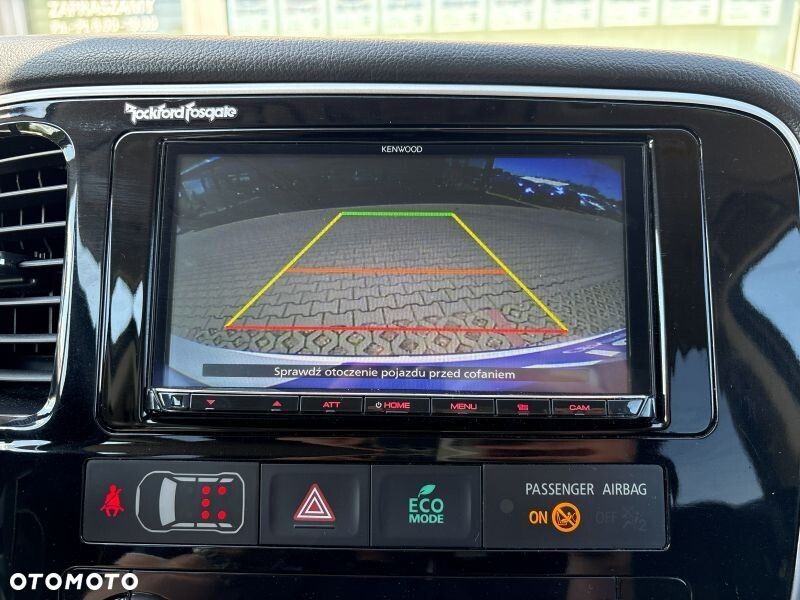 Mitsubishi Outlander 2.0 Instyle + 4WD CVT - 5