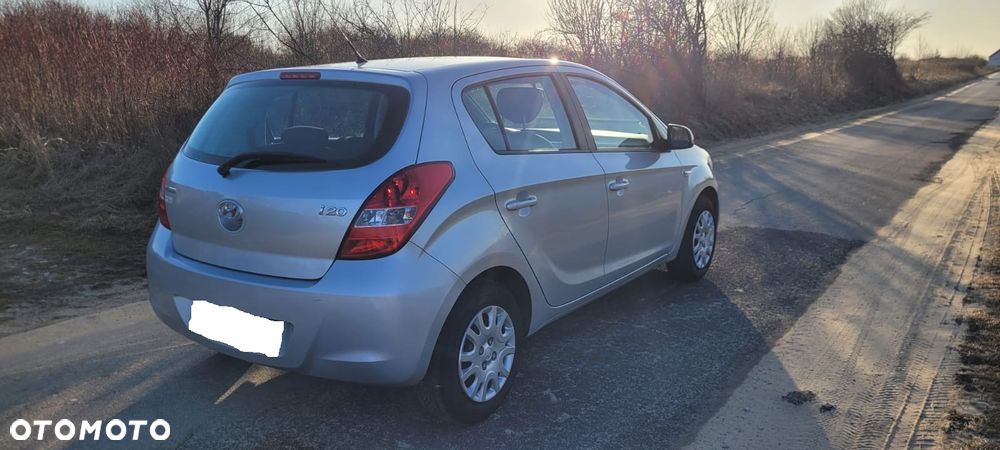 Hyundai i20 1.2 UEFA EURO 2012 Edition - 4